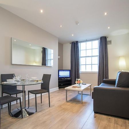 Temple Bar Essex Apartments ดับลิน ภายนอก รูปภาพ