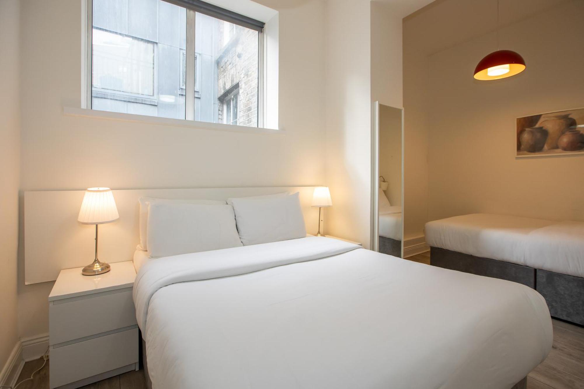 Temple Bar Essex Apartments ดับลิน ภายนอก รูปภาพ