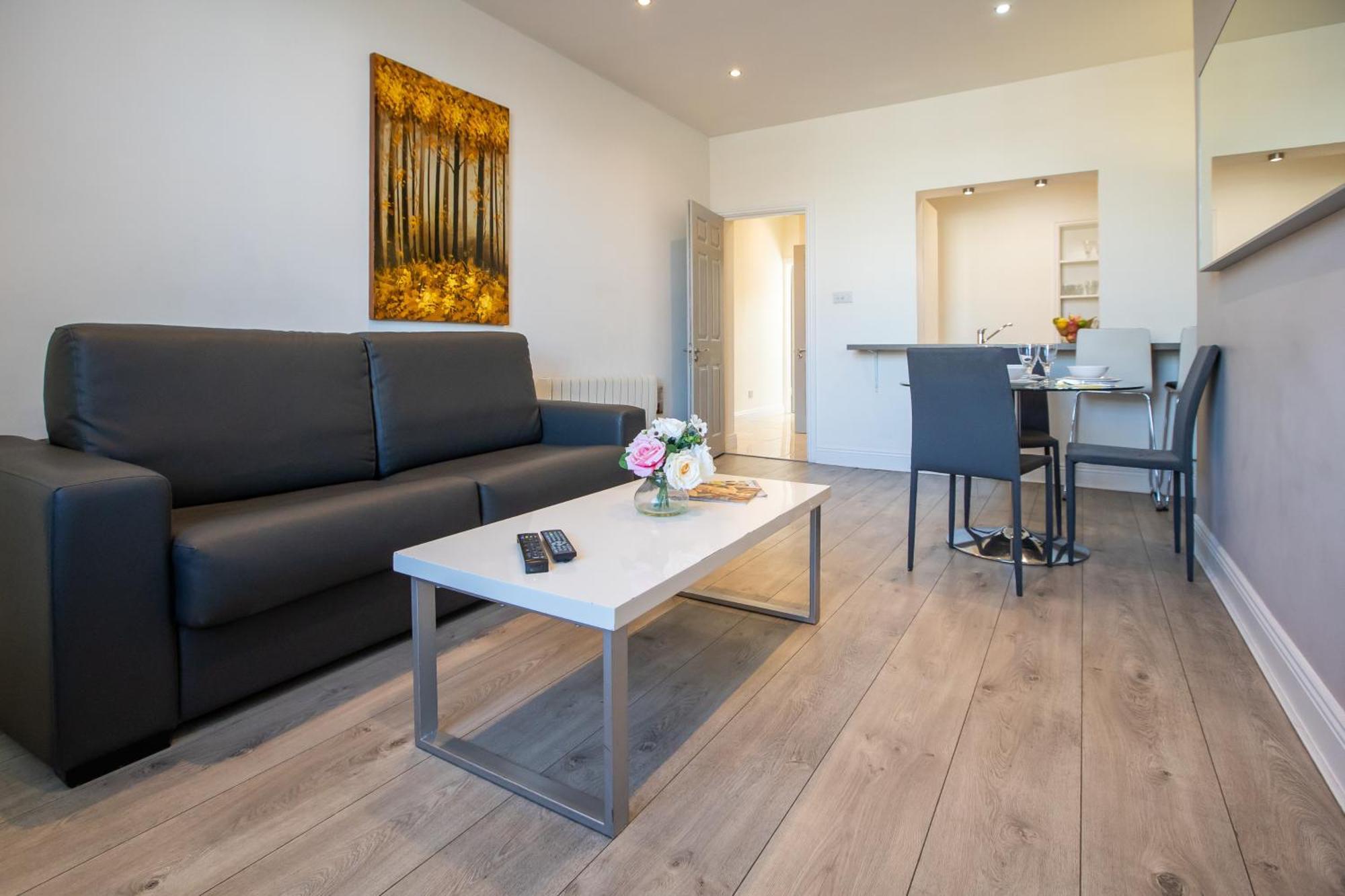 Temple Bar Essex Apartments ดับลิน ภายนอก รูปภาพ